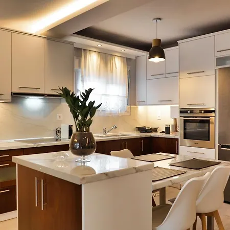 Meteora View Penthouse 卡兰巴卡