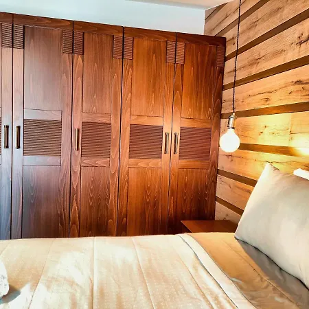 Meteora View Penthouse * 칼람파카