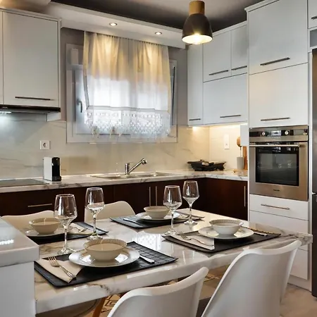 Meteora View Penthouse דירה *