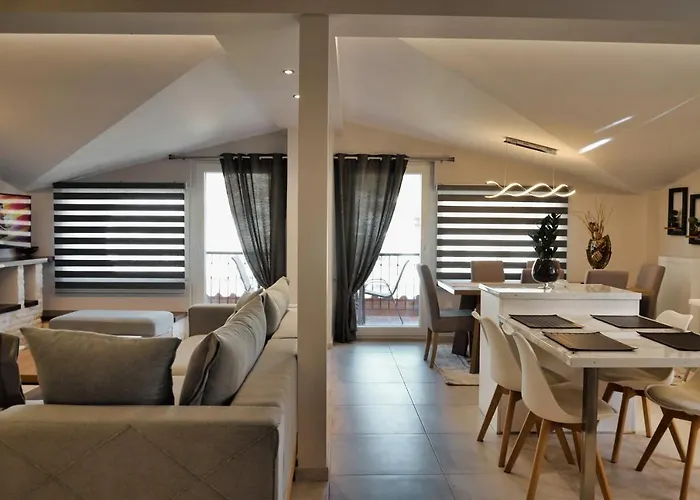 Meteora View Penthouse Διαμέρισμα *